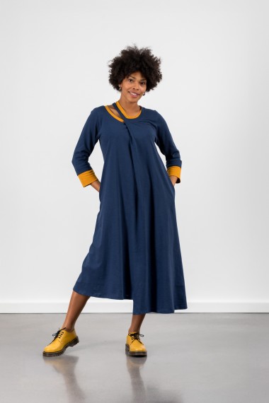 Vestido largo azul y...