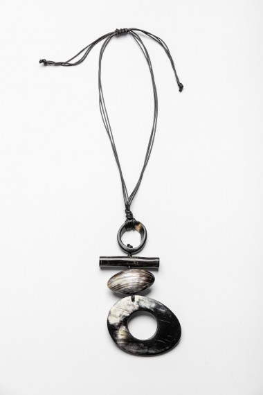 Collar Tribal