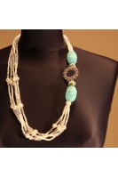 Collar Swati carve blue beads